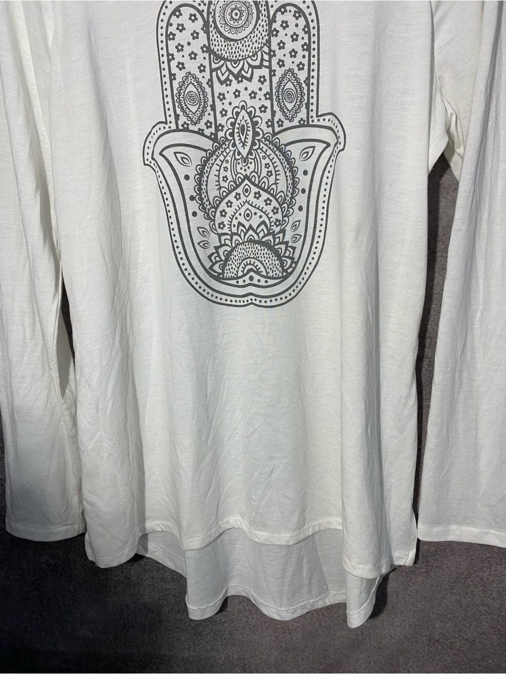 White Hamsa Hand Graphic Long Sleeve Top Lace Shoulder Accent Medium - Picture 2 of 9